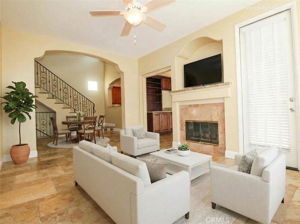 6412 Terraza Portico