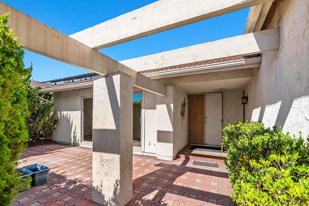 Photo of San Diego, CA 92128 (MLS # 250042179SD)