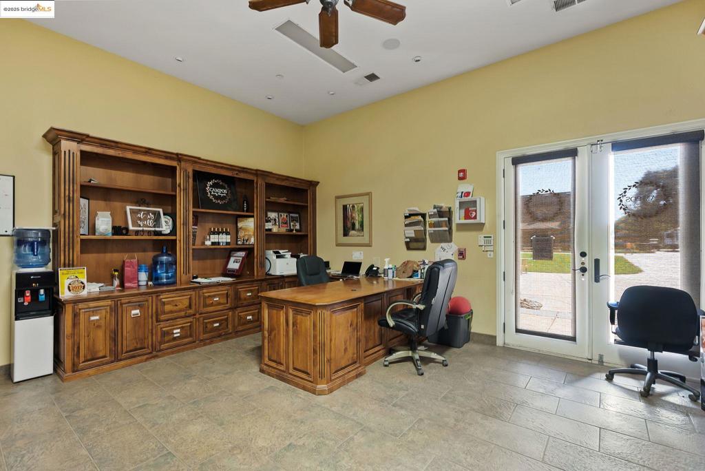 DISCOVERY  BAY - Residential