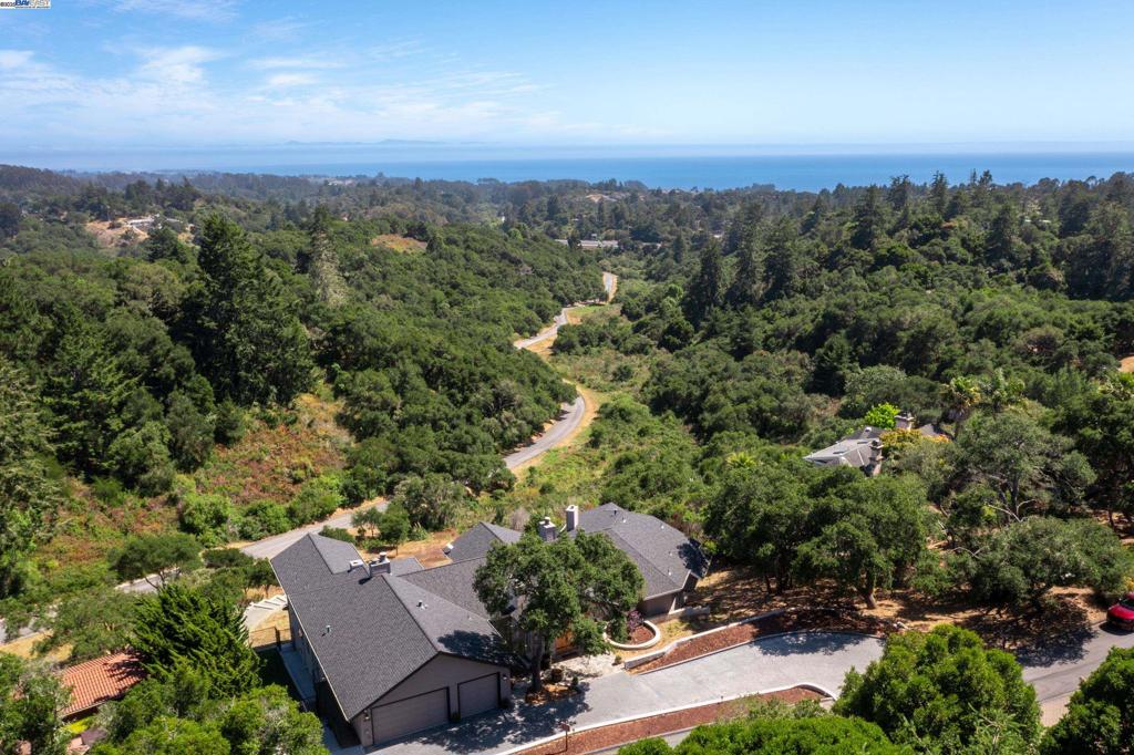 905 Moon Valley Ranch Rd