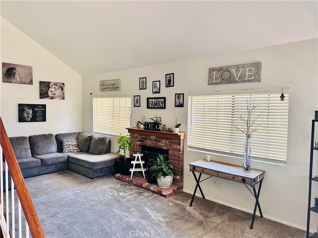 1404 Lark Court