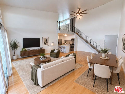 Photo of 601 S Prospect Avenue #304, Redondo Beach, CA 90277 (MLS # 26997539)