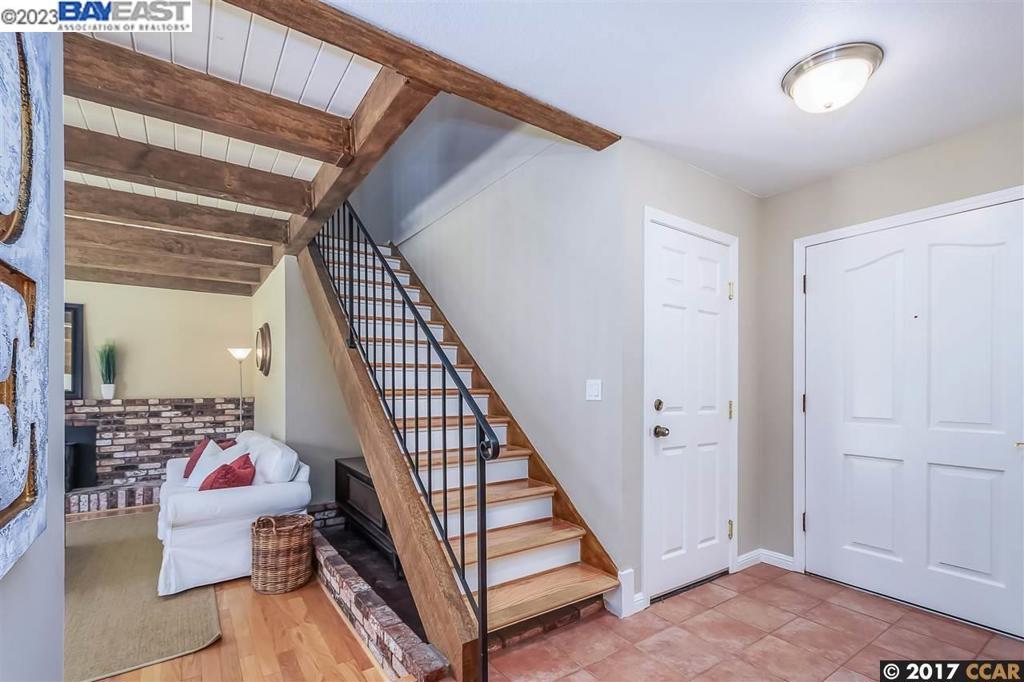 SILVERGATE - Residential Lease