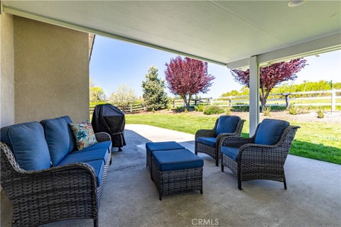 Tiny photo for 1650 Briarwood PL, Templeton, CA 93465 (MLS # NS26149193)