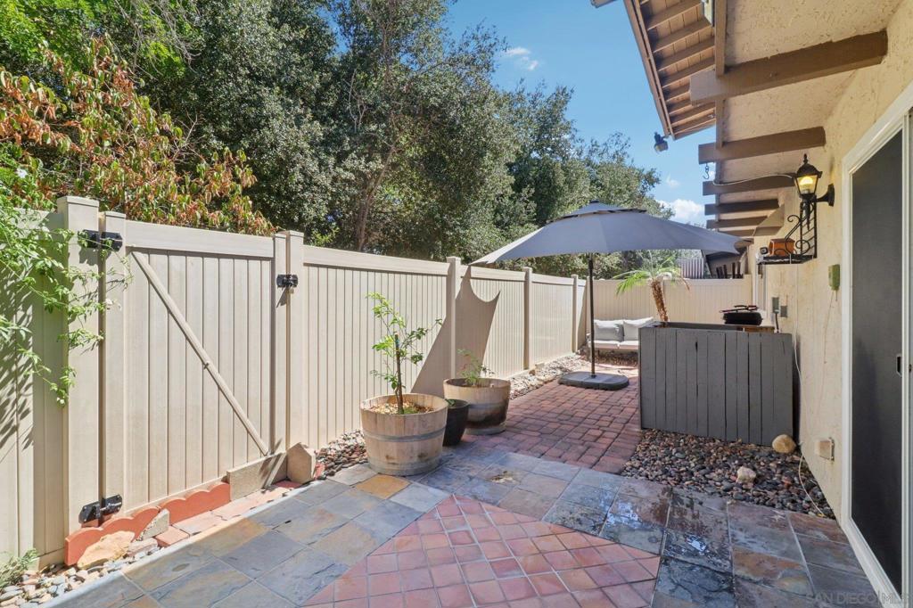 Lakeside - Residential