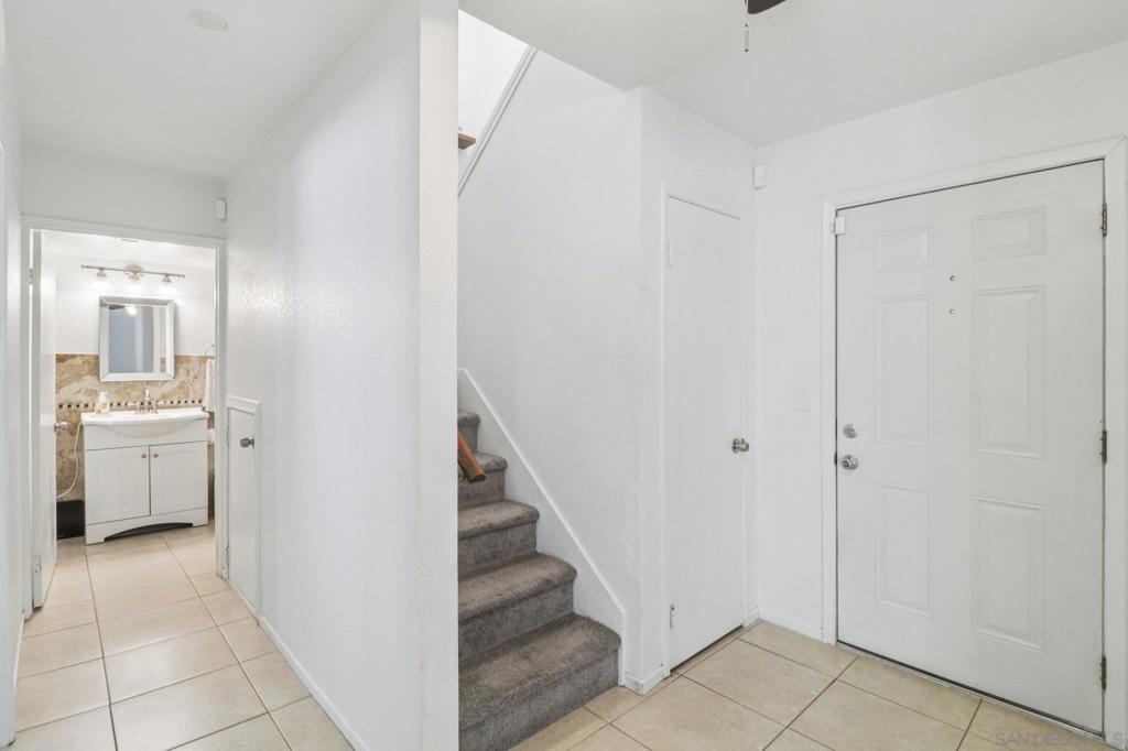 Lakeside - Residential