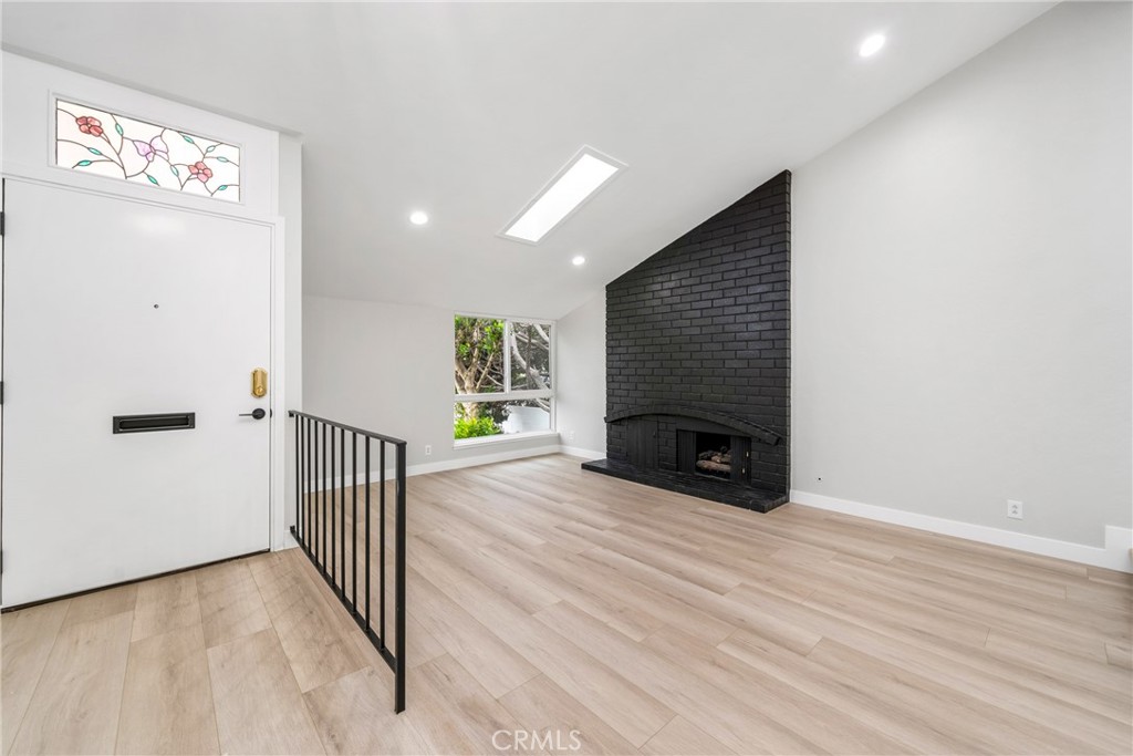 9374 Fleetwood Street