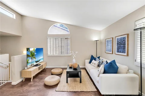 21164 Gladiolos Way, Lake Forest, CA 92630 - MLS#: PW26175960
