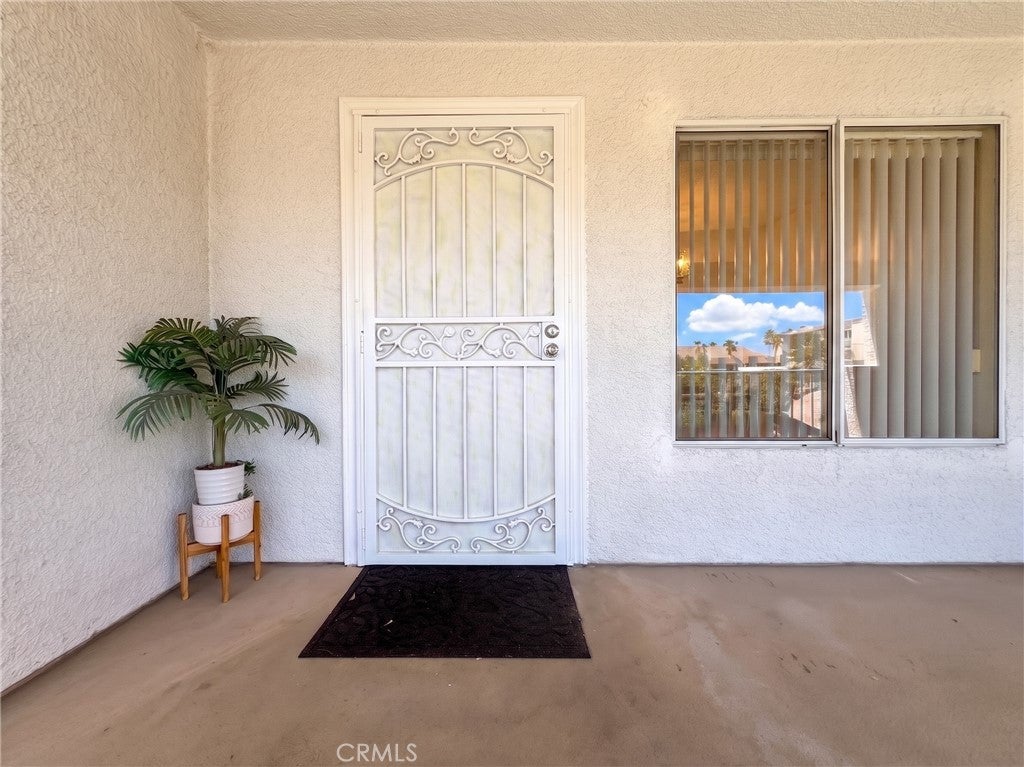 10282 Tujunga Canyon Boulevard 201, Tujunga CA 91042