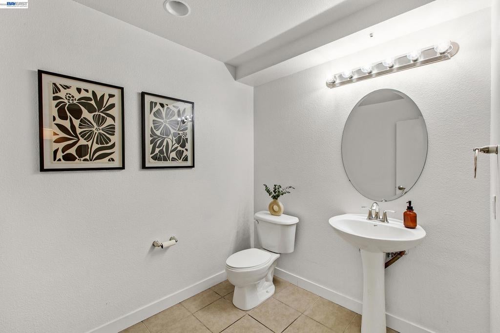 88 Bush St 2168
