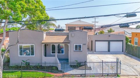 Photo of 8110 S Denker Ave, Los Angeles, CA 90047 (MLS # DW26065424)