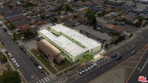 11204 S Broadway Los Angeles CA 90061