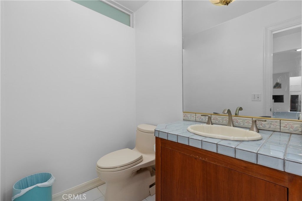 2365 Hillview Drive, Laguna Beach CA 92651 - Photo 24