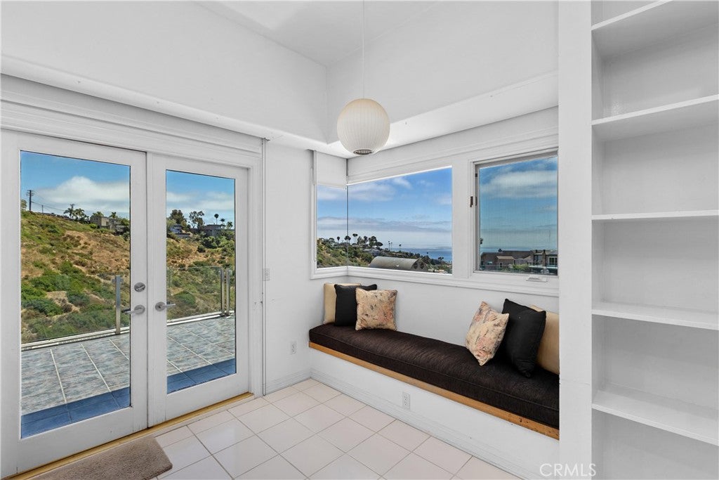 2365 Hillview Drive, Laguna Beach CA 92651 - Photo 19
