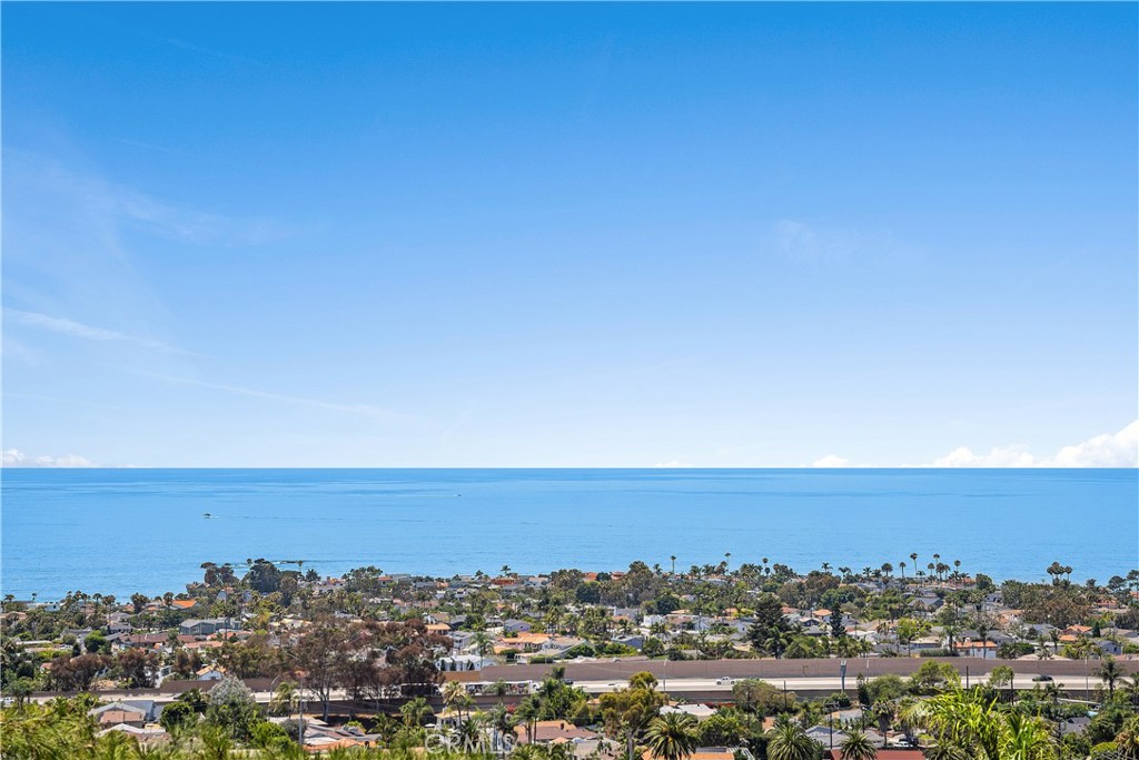 2365 Hillview Drive