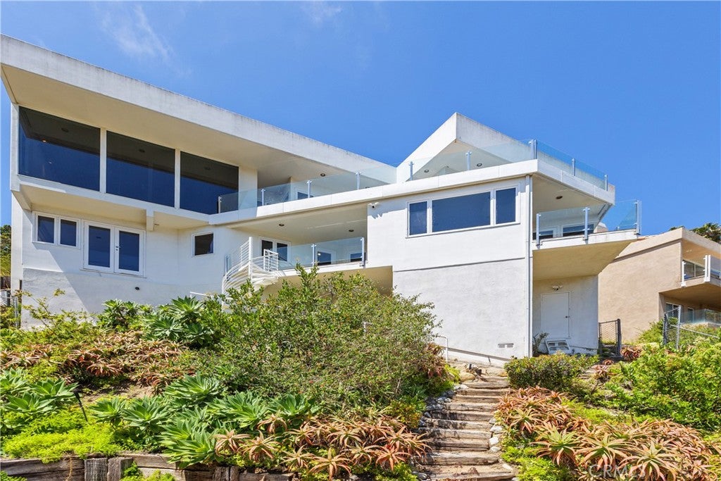 2365 Hillview Drive, Laguna Beach CA 92651 - Photo 44