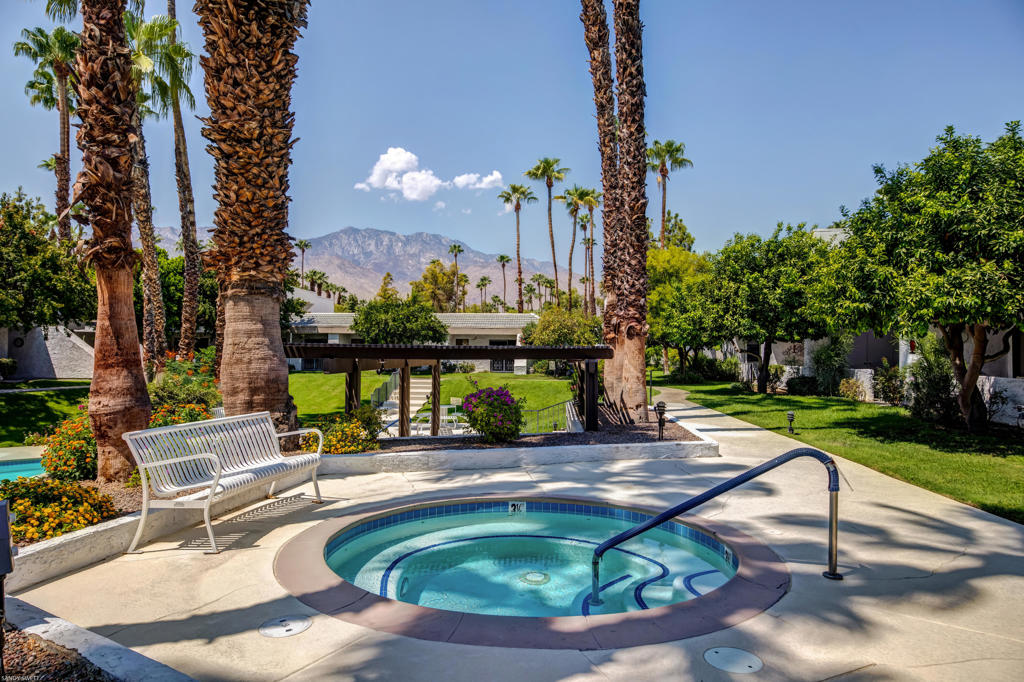 Palm Canyon Villas - Residential