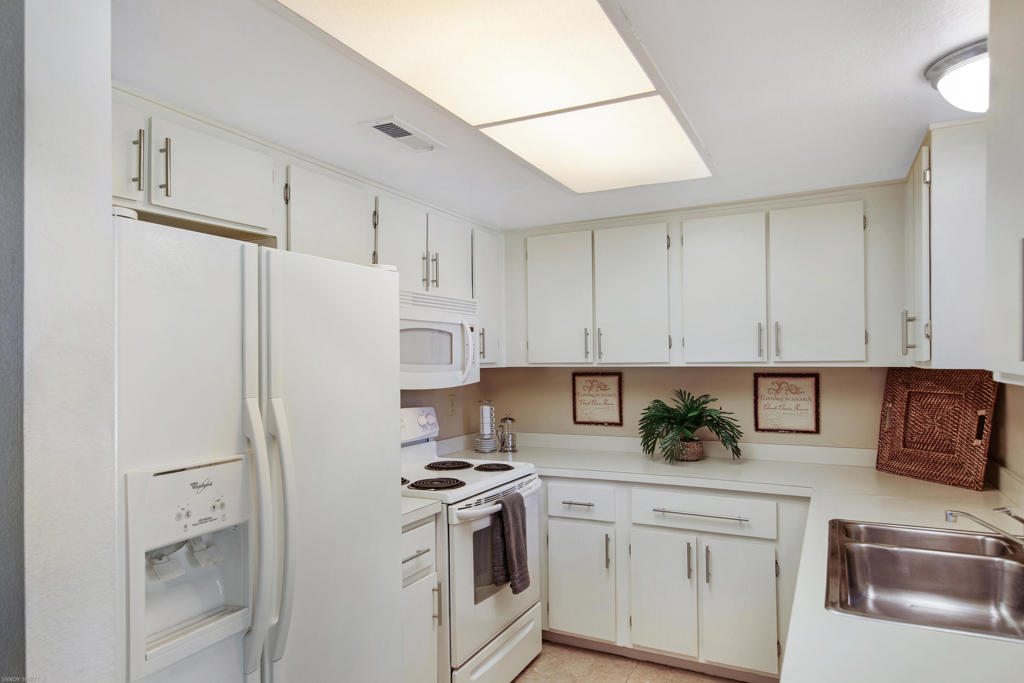 Palm Canyon Villas - Residential