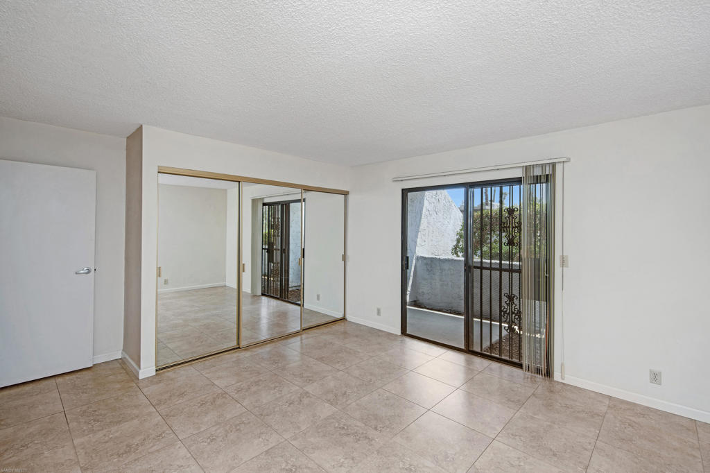 Palm Canyon Villas - Residential