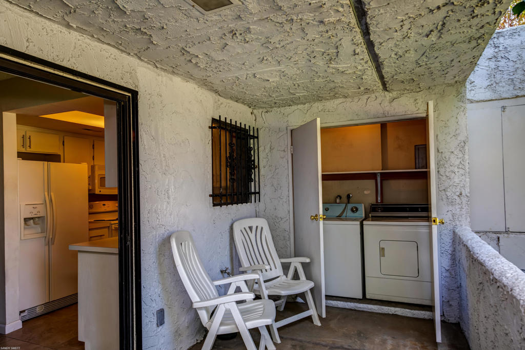 Palm Canyon Villas - Residential