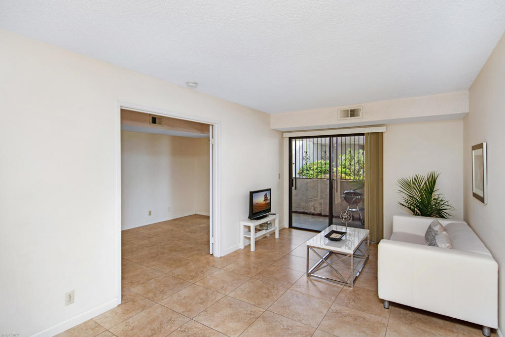 Palm Canyon Villas - Residential