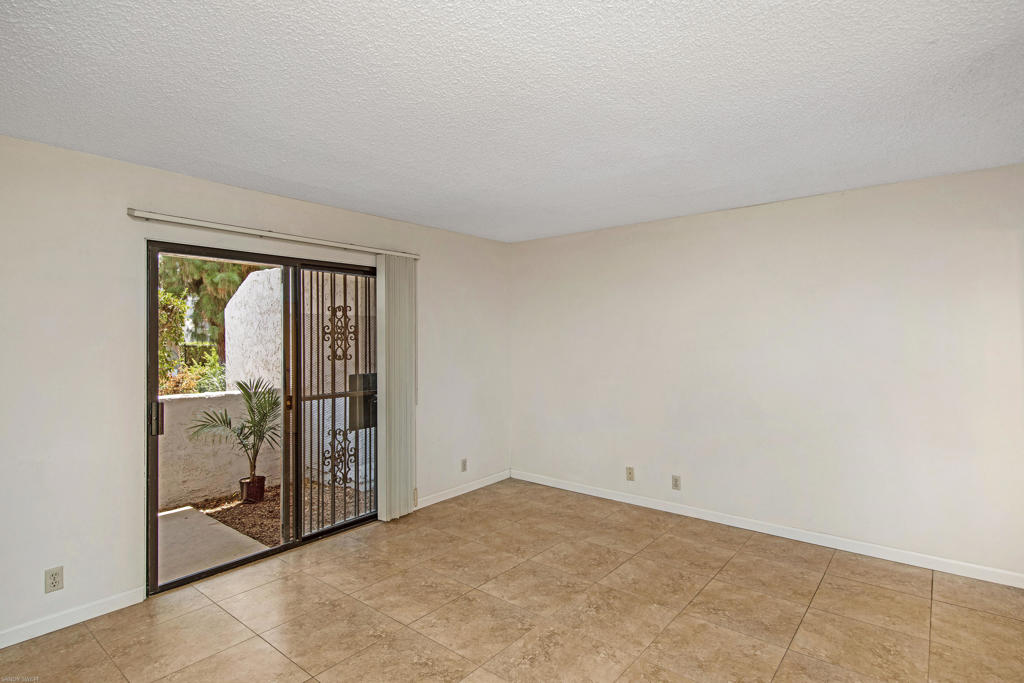 Palm Canyon Villas - Residential