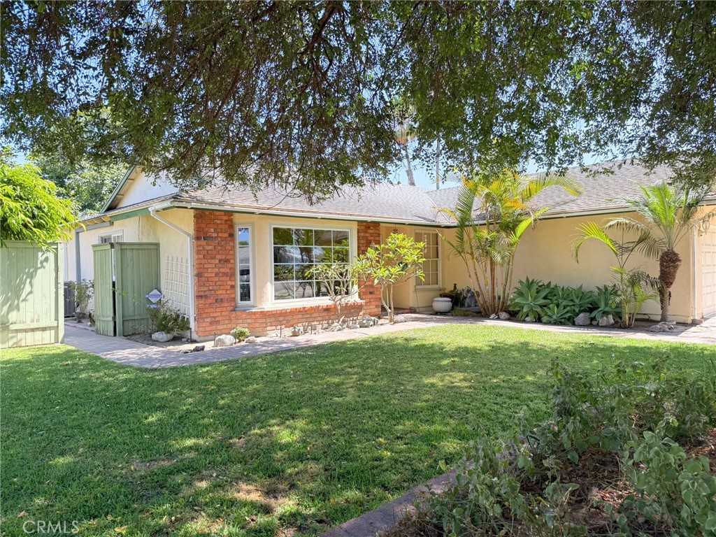 9689 Guava Avenue