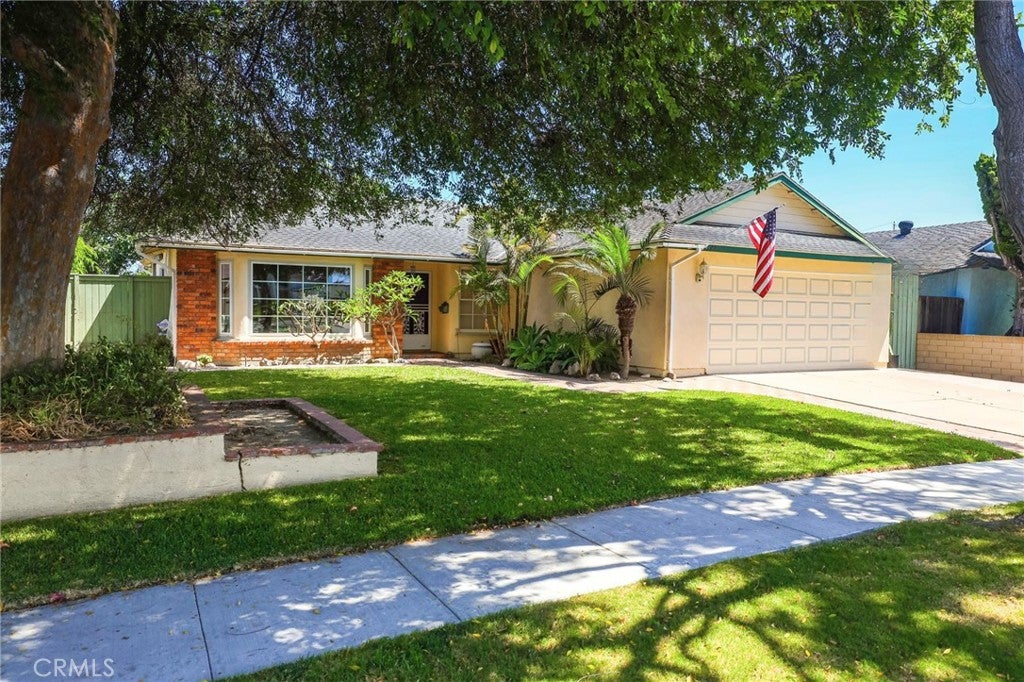 9689 Guava Avenue