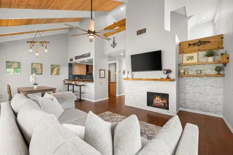 MLS: 219147941DA