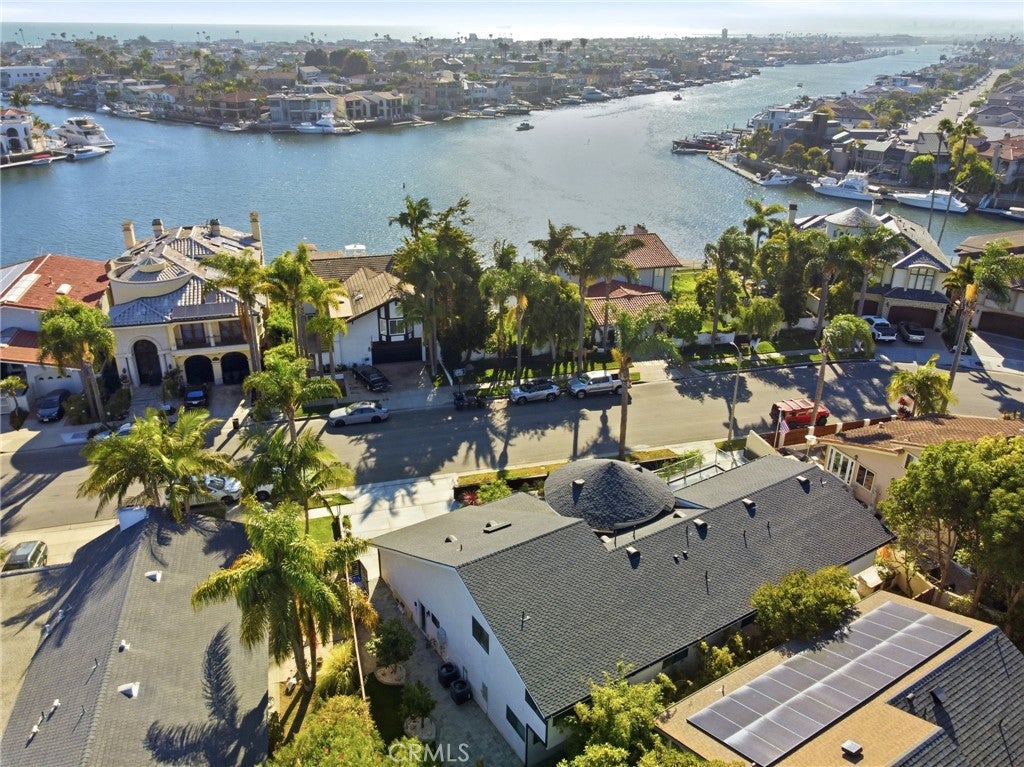 16572 Carousel, Huntington Beach CA 92649 - Photo 6