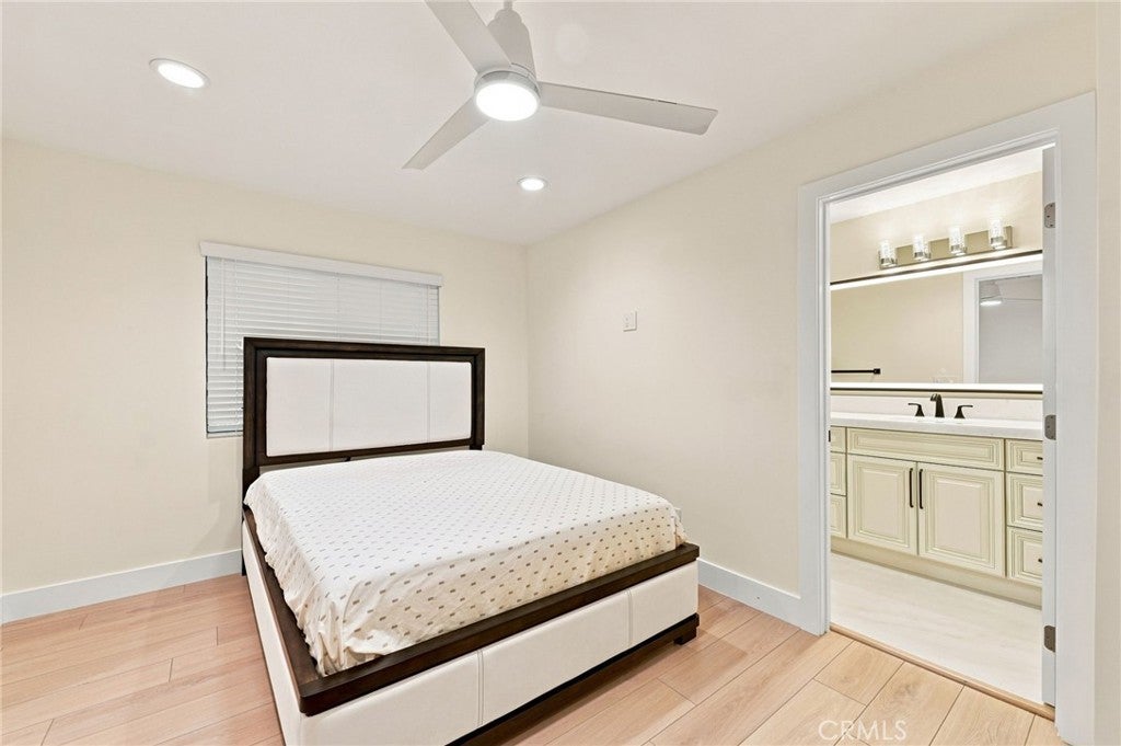 16572 Carousel, Huntington Beach CA 92649 - Photo 45