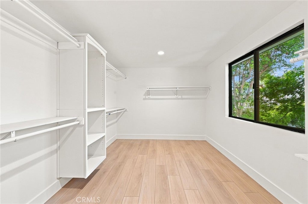 16572 Carousel, Huntington Beach CA 92649 - Photo 40