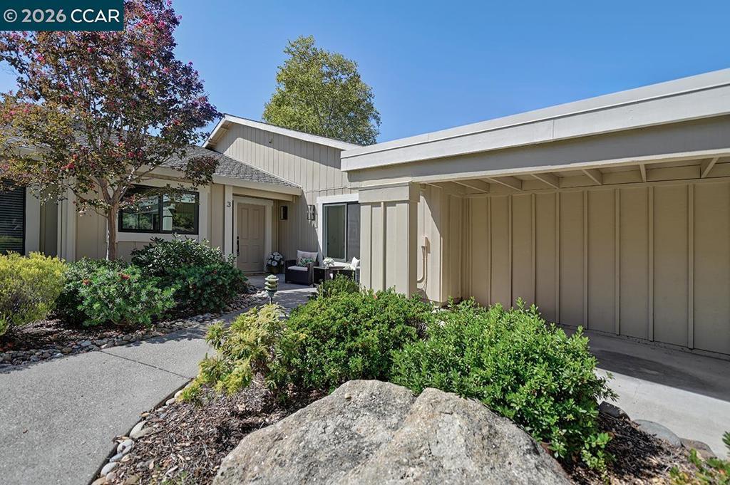 2125 Cactus Ct 3