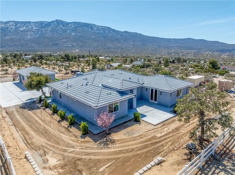 Photo of 68597 Zurich Avenue, Mountain Center, CA 92561 (MLS # SW25057318)