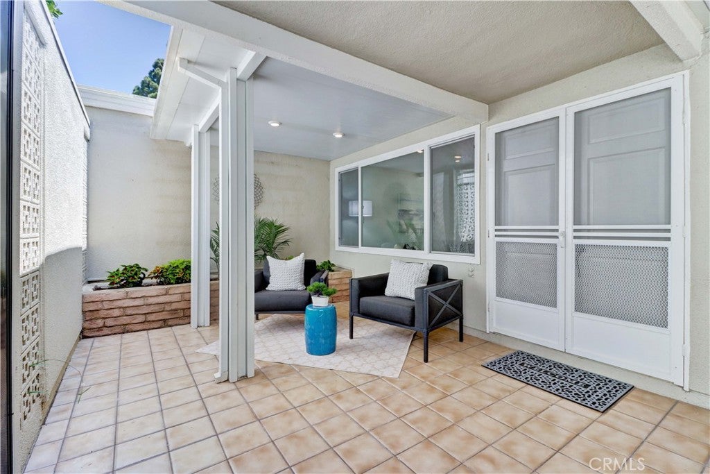 310 Avenida Castilla D