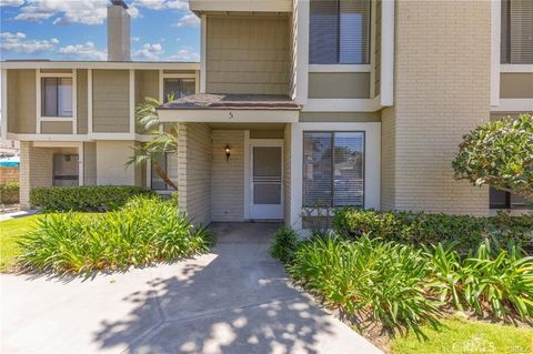 Photo of 5 Locust, Irvine, CA 92604 (MLS # PW26062110)