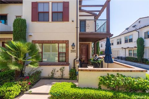 Photo of 585 S Kroeger St, Anaheim, CA 92805 (MLS # PW26077883)