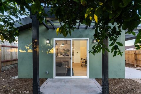 Tiny photo for 16122 San Fernando Mission Boulevard, Granada Hills, CA 91344 (MLS # SR26049518)