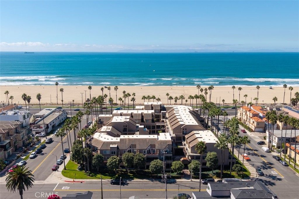Photo of 1200 Pacific Coast #102, Huntington Beach, CA 92648 (MLS # OC25226364)