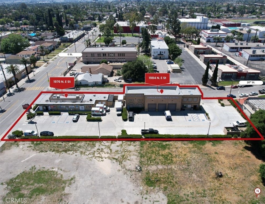 1976 N E Street