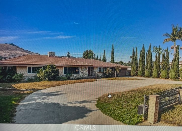 Welcome to excellent location's property at: 1331 S 7th Ave., Hacienda Heights, a spacious 5 bedrooms 3 bathrooms with single story. With drive-in & Out private driveway have both security's gates, with large circular driveway included with living area 3,080 Sq Ft home size and lots size 16,242 Sq Ft. Home is completed remodel with newer floor, newer paint, newer kitchen and other more. The backyard have feature a miniature Golf for entertain with the family. Also come with large size patio, fit for large's family party. This property is located in the heart of highly desirable Hacienda Heights. Walking distance to the Hacienda Hills Trailhead. Also very convenience walking to restaurants, other shopping center and easy access to FWY 60 and Puente Hills mall. This is very affordable price you hardly see on the market. Seller motivated.