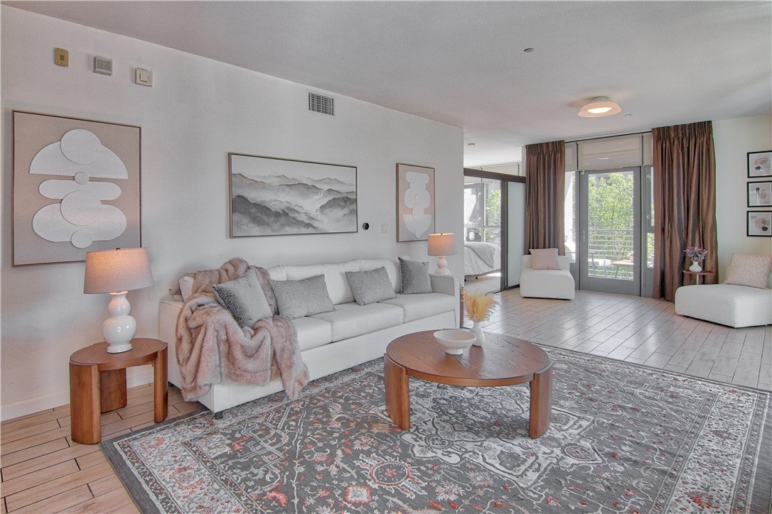 13045 Pacific Promenade 314