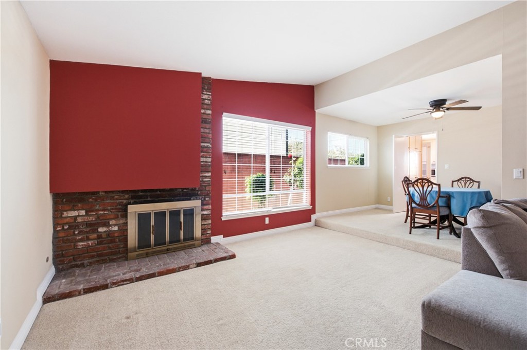 2253 Grafton