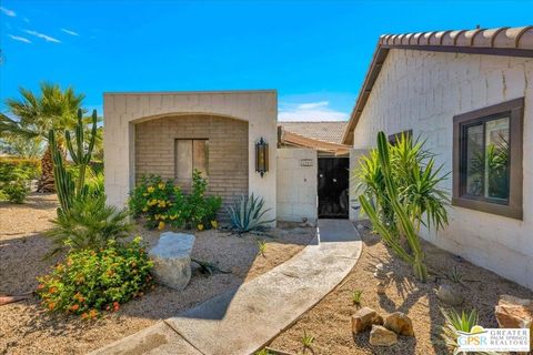 Photo of 2234 S Linden Way #D, Palm Springs, CA 92264 (MLS # 26830293PS)
