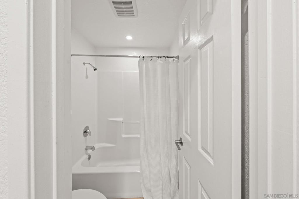 San Diego - Residential Income