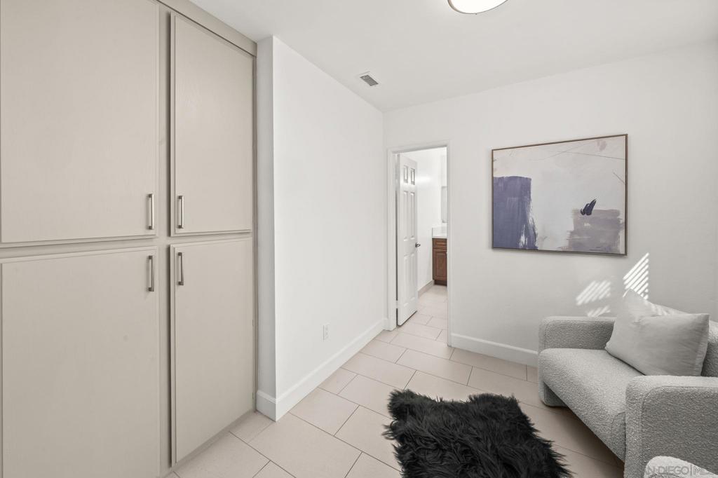 San Diego - Residential Income