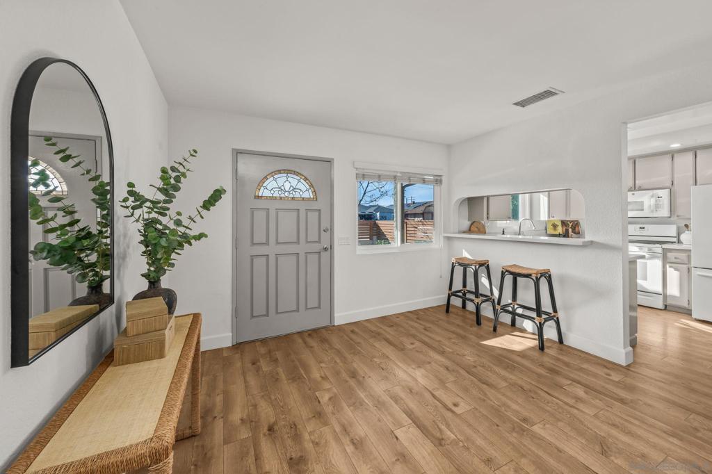 San Diego - Residential Income