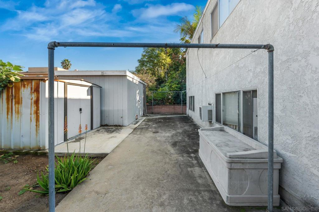 San Diego - Residential Income