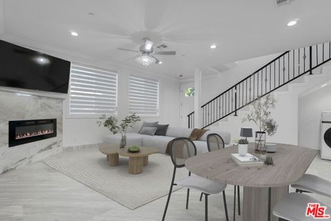 Photo of 2017 Centinela Avenue #C, Santa Monica, CA 90404 (MLS # 26646747)