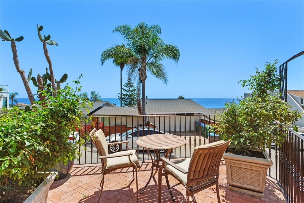 Ocean Vista Custom (OV) - Residential Lease